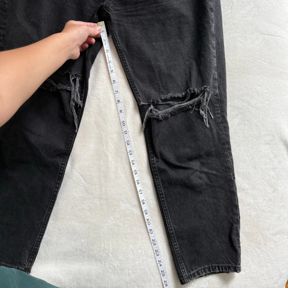 ZARA | Black Distressed Jeans